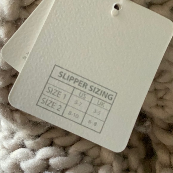 Lemon Cuffed Knit Bootie Slipper - Picture 4 of 6